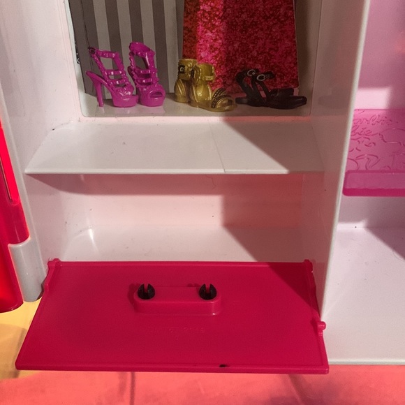 Barbie Storage Case - Picture 6 of 8